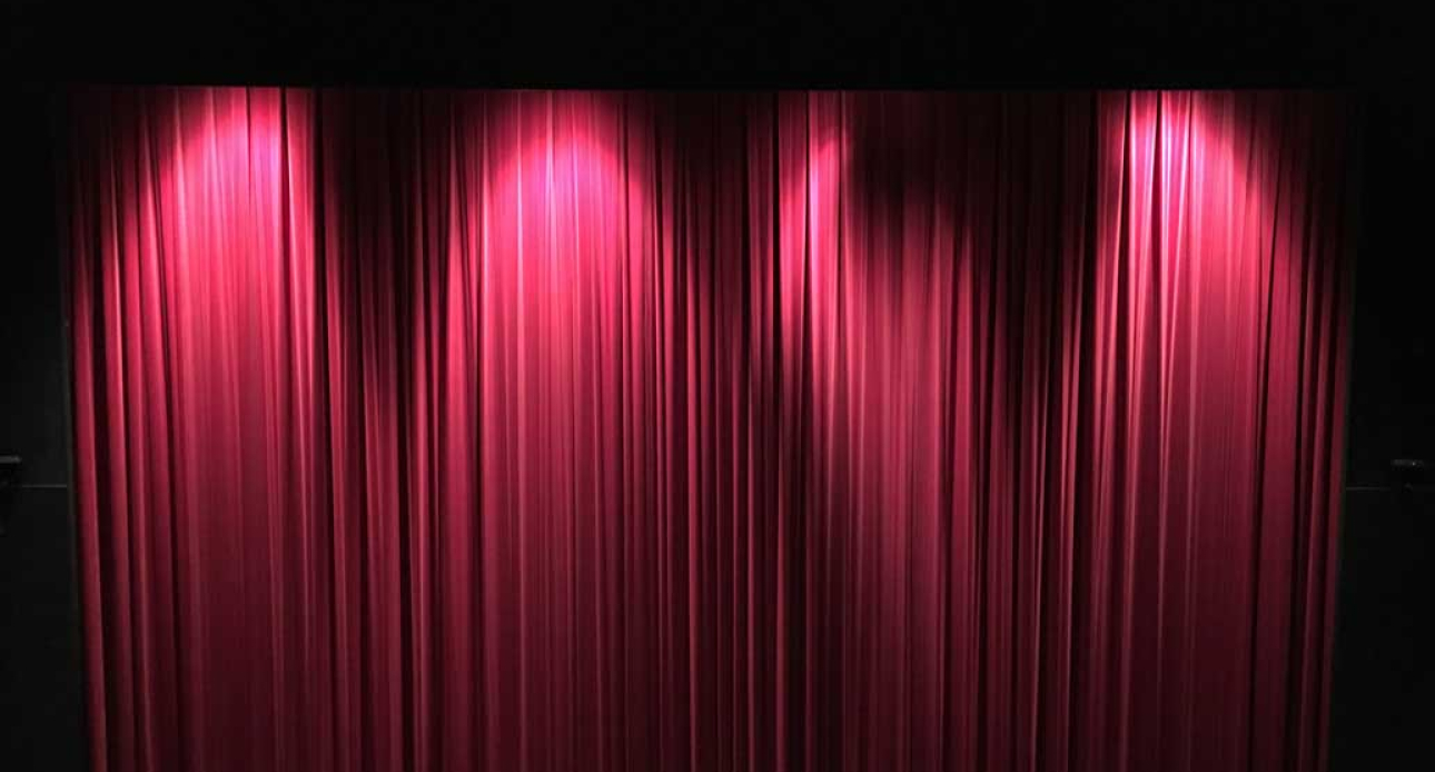 Winter Performance &amp; Culture at the Winnipesaukee Playhouse